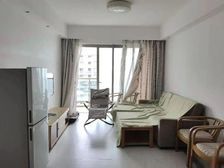 保利半岛1号 ,一线内外双海景两房拎包入住,超划算。两居室