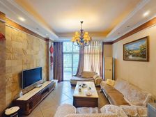 来电少5万 石桥铺精装修别墅 带花园地下室 两个车位 可议价