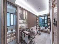 地铁6号线 清盘特价 65平360万,110平660万