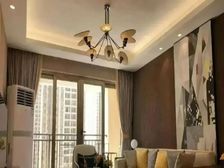 尚东阳光 诚心出售 价格可谈 送车位送全屋家私家电 包税南向