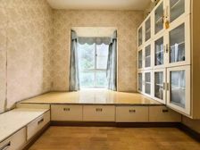 精装可拎包入住 商品房 电梯房 大三房 双卫生间 购物方便