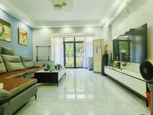 带花园业主住家全新装修一年多 住家安静 出行方便