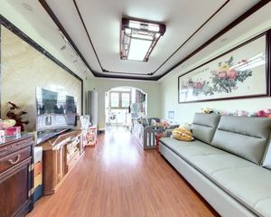 吕营嘉园C区88.96平南北通透精装两居 诚心出售 采光很好