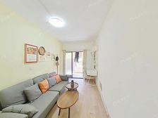 唐镇·保利金爵公寓·品质小区,三开间朝南,中间位置,诚意出售