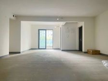 大花园,大露台,还不潮湿,随时看