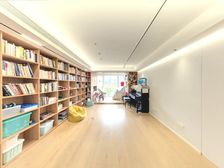 金榜世家五期 123.51平3居 南北向精装修 安静不临街