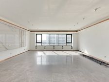 绿地凤栖澜玥 4室2厅 194.08平