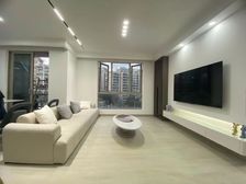 捡氵屚好房, 东4期,南北通透,大横厅,豪华精装修,急售