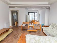 绿地悦城A区 楼下南师附小 带车位 高楼层采光充足