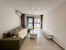 天街旁次新房 凤凰楼层送车位 人车分流30个精装全送密码看房