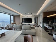 卓越皇后道 398万 4室2厅3卫 精装修急售!好房不等人啊