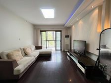 多层中间楼层(一期)全明户型,位置好,看房方便