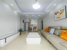 精装两房,侧看江小区门口就是轻轨站!!!