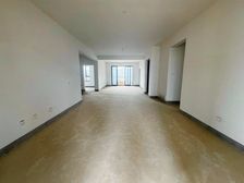 新出房源 房东诚意出售 一梯一户 品质小区