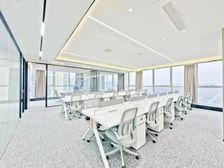三面采光电梯口丨大气装修6隔间30卡丨业主直租可押一·金融城