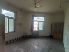 和平山东路 哈密道学片两间房出售 总价低 无中无过户