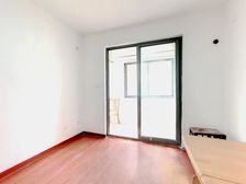 15号线朱梅路站 交通便利,漕河泾机器人智能小镇