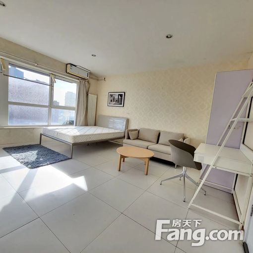 6号线草房北京像素精装修独厨独卫 3000拎包住5.48米高