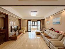 万科电梯洋房出售,带车位,环境好,改善 。