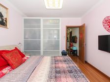 标准电梯一房一厅 边套全明 接受动迁客户 值得一看