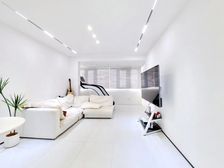 业主婚房装修 中间楼层采光好 周边商圈成熟 看房子随时