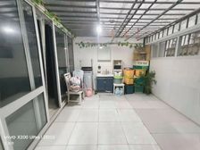 店总特告,底楼30平双天井,精装拎包住,满五为一,带固定车位