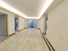 阅山湖旁精装四房 户型方正 满二 急售!!!