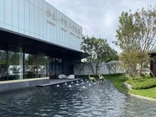 东三环金茂府195平南向四居 好位置 满五精装 六恒科技