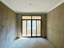 力高御景天城 楼下地铁口 商品房 出行方便 南向采光好 近地