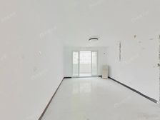 金葵佳苑新出大四房 前后栋距大 采光亮眼