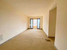 业主诚心卖,看房提前预约,采光极好!