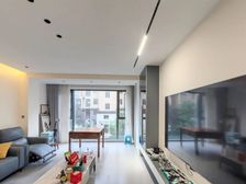 全屋地暖,装修9成新 产权满二拎包入住