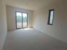 万科金域澜湾 3室2厅3卫 毛坯 636万元