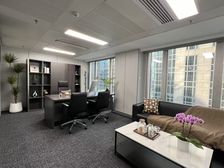 长安街一号|东方广场150平精装带家具办公室|双地铁上盖