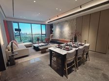 绿城玉园159平 两梯两户 法式园林平层送车位 经典耳朵户型