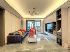 中粮瑞虹海景壹号 商业配套齐全 车位充足 商品住宅 次新房