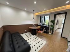 全新装修南北两房 全明户型 3楼采光好 带固定车位 家具全送