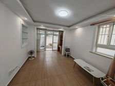 一梯2户,一楼带院子, 大客厅,总监严选,南北通随时看房