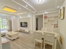 华欧雨荷苑精装三房 南向低层 总价65万