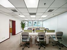 带家具房 琨莎中心119平1.1万每月 提包入住 方正户