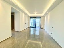 地铁口现房!龙湖全新未入住 现74万急售 精装刚需三居