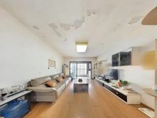 伦教万科沁园,电梯大三房,采光好,户型方正,总价75万