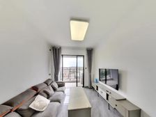 (总价48万,业主急售)禹洲朗廷湾,南向三房,可拎包入住