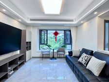 新上蒙小!实得150平,套四三卫精装,一天没住过,朝南对中庭