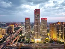 实拍国贸地铁银泰中心丨开发商直租丨正对电梯丨户型方正丨落地窗