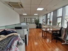 盛和大厦59平2.3万多套,数码科技红心55平1.8万,多套