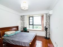 金沙雅苑滨湖世家精装修,可拎包入住,楼层好采光好