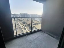 次新溪山华庭 洋房白坯 楼好位佳