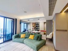 业主急售 照母山 龙湖精装三房 配置高 小区新 住家舒适