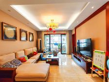 照母山 精装洋房 内圈中庭 小区平 近轻轨光环 业主诚心出售